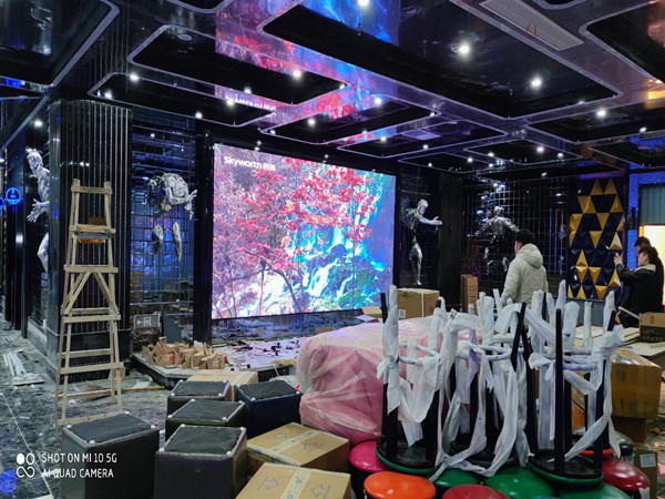 吴江室内P2.5全彩显示屏